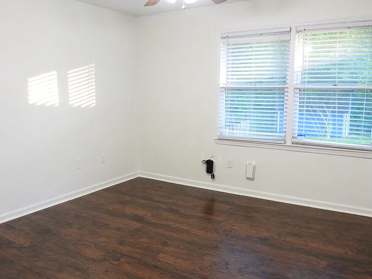 840 Overview Dr — Photo 9