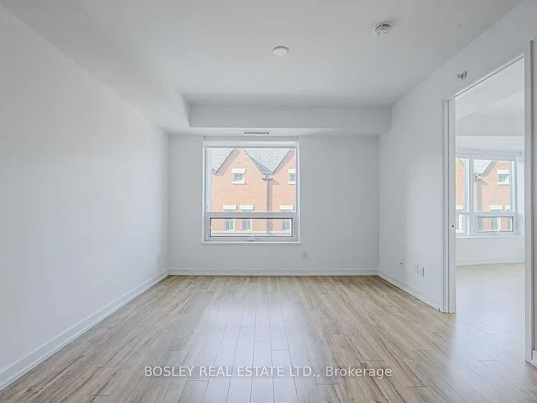 377 Madison Ave #312 — Photo 8