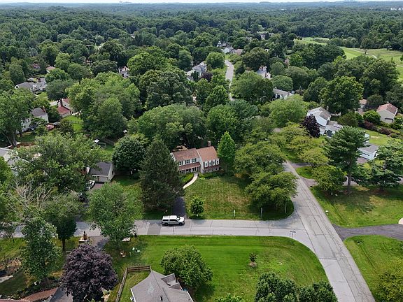 3rd image of 17016 George Washington Dr