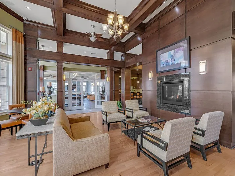print_101_campbell_blvd_hdr_091-1