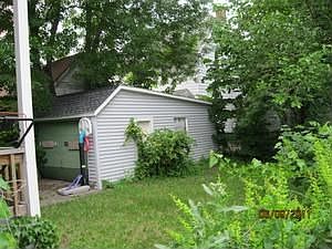 2nd image of 16715 Grovewood Ave