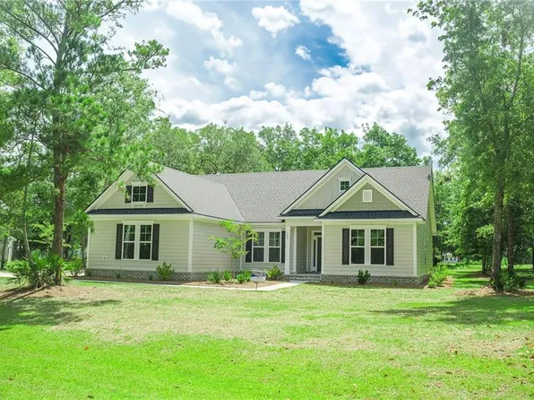 783 Harbour Island Cir, Waverly, GA 31565