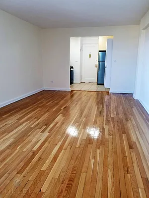 Rented by Hillel Realty Group | media 31