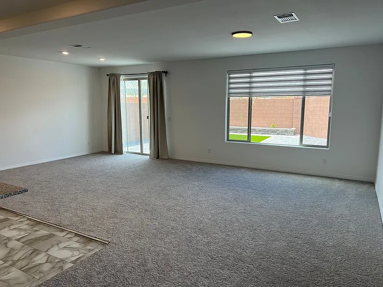 10303 Dallington St — Photo 21