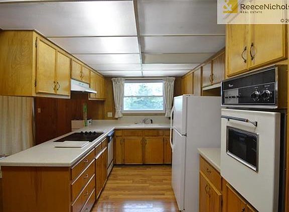 4th image of 1425 N River Blvd