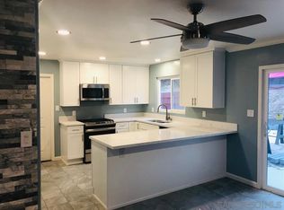 6295 Meadowcrest Dr, La Mesa, CA 91942