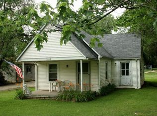 5109 Maple Spring Dr, Louisville, KY 40229