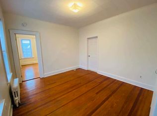 32-12 23rd Ave #TOP, Astoria, NY 11105
