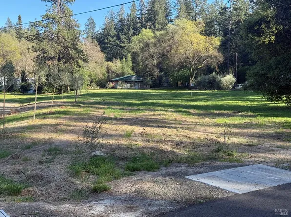 389 Circle Drive, Angwin, CA 94508