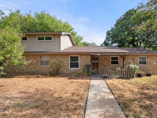144 NW Jill Ann Dr, Burleson, TX 76028