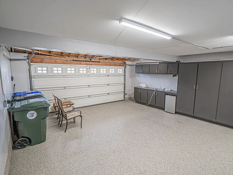 24022 Rockridge Ct — Photo 15