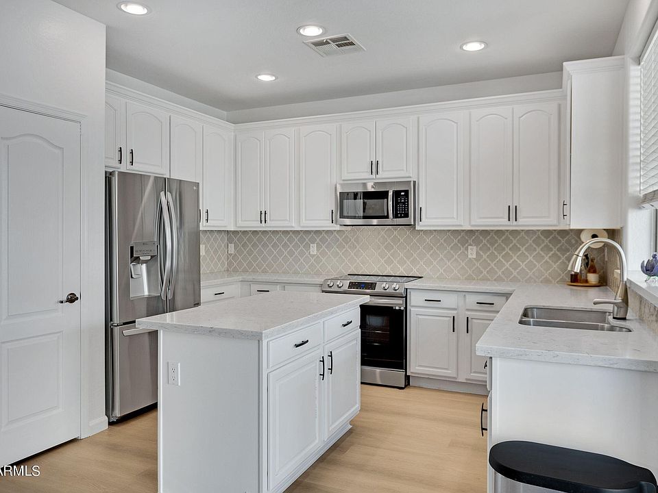 1st image of 21074 E MUNOZ Street