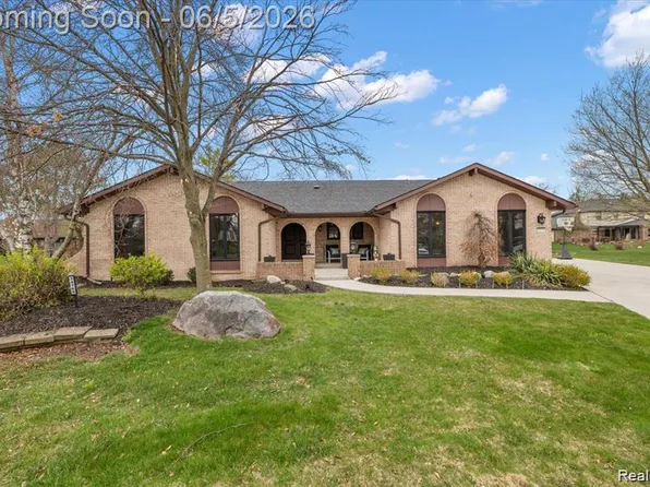 34765 Northland Dr, Livonia, MI 48152