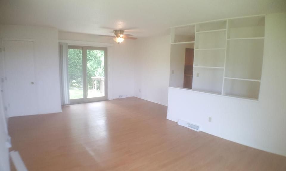 1st image of N2114 County Road F APT 1C