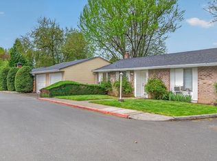 Bluebird Cottages, Portland, OR 97230