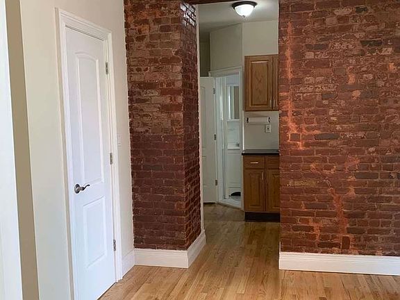 3rd image of 328 W 44th St #56B
