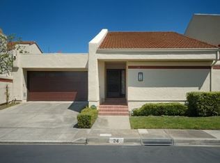 24 Lido Cir, Redwood City, CA 94065