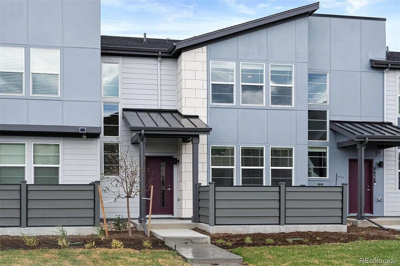 6676 N Argonne St — Photo 1