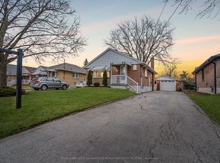 65 David Ave, Hamilton, ON L9A3V2