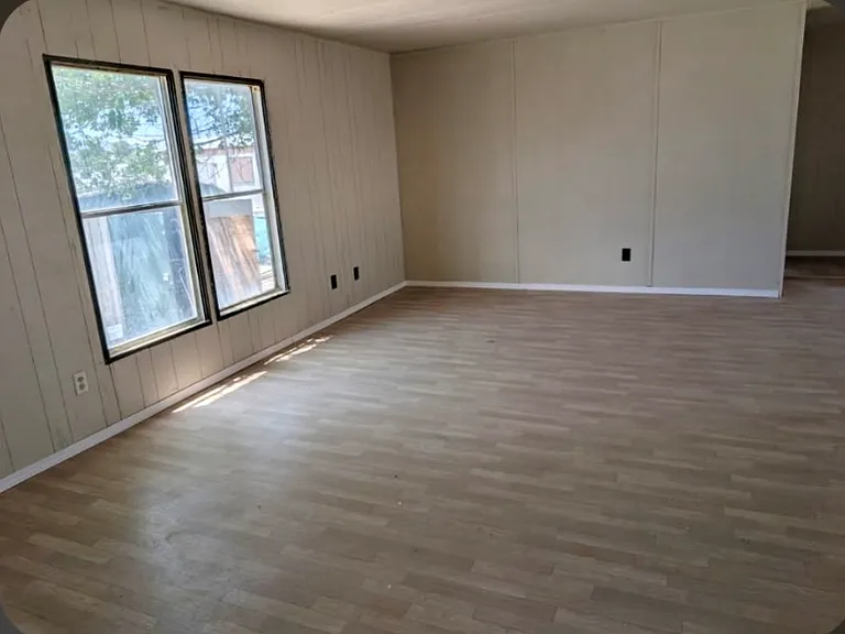 451 E Boulder Ln — Photo 9