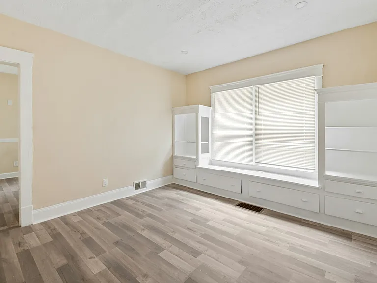 13419 Shaw Ave #A — Photo 9