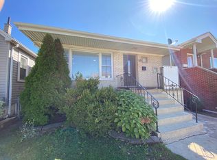 6067 S 76th Ave, Summit, IL 60501