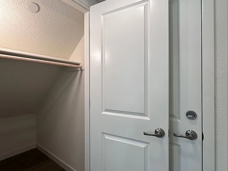 3396 Shaker Way — Photo 16