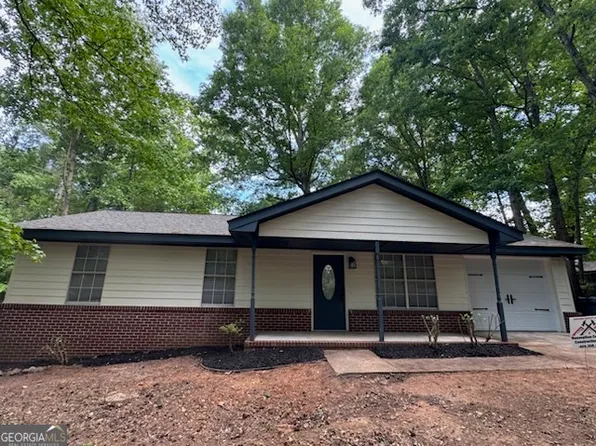 408 Meadowbrook Dr, McDonough, GA 30253