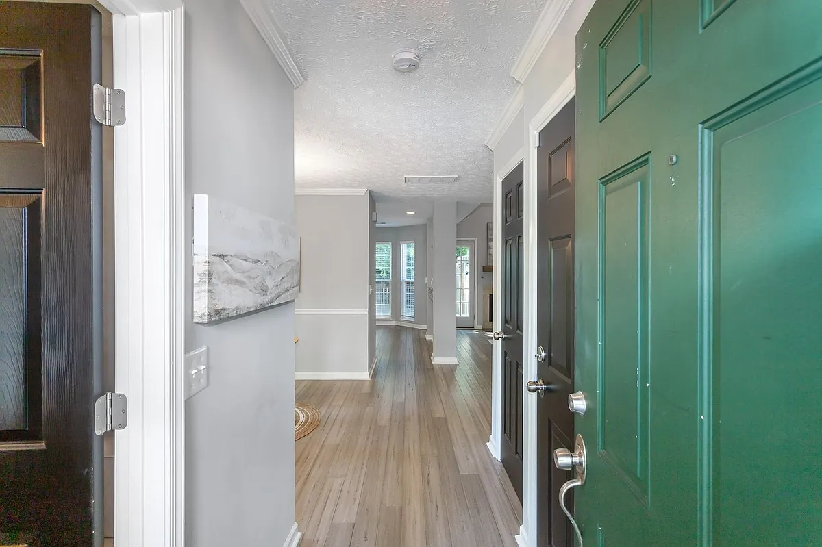 Building Photo - 2142 Nashboro Blvd