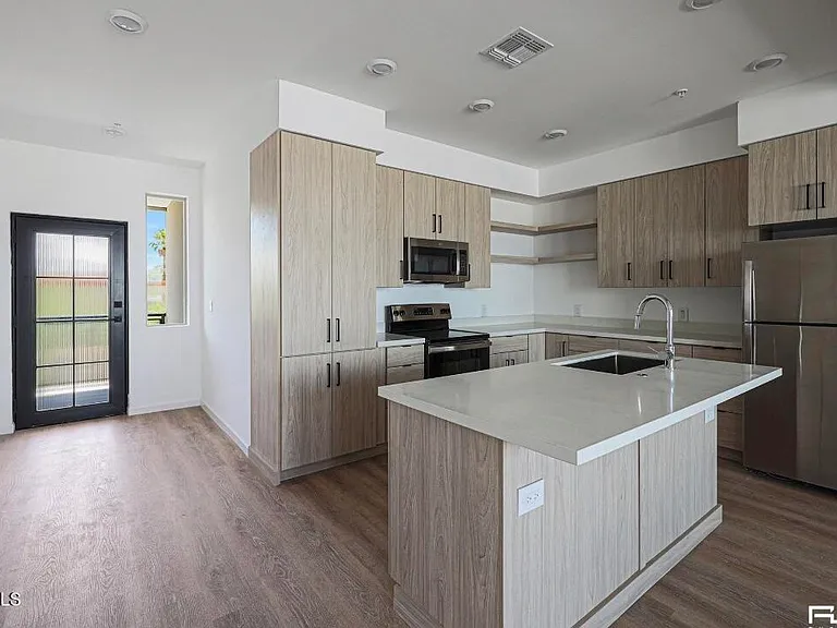 16655 E El Lago Blvd #201 — Photo 9