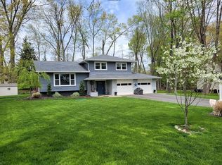 42 Little Pond Rd, Wayne, NJ 07470