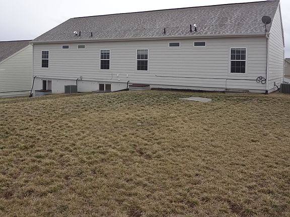 2nd image of 2110 Thompson Dr