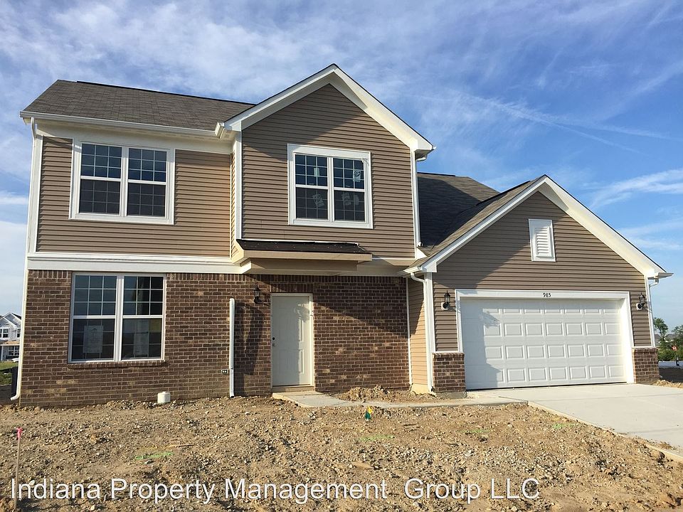 2nd image of 985 Adlo Ln