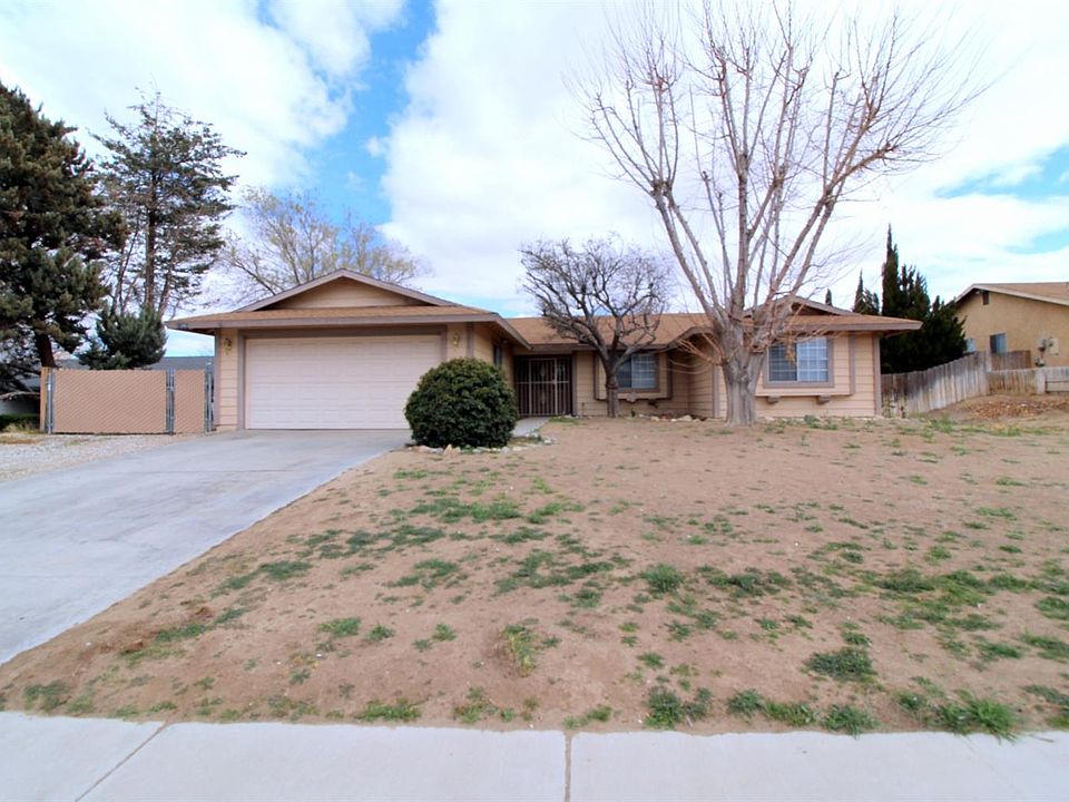 1st image of 12865 Amber Creek Cir
