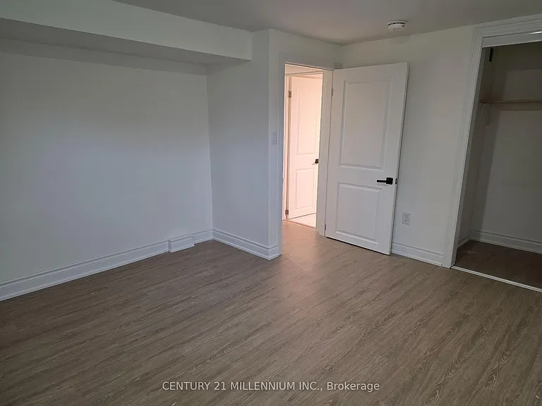 32 Stewart Ave #BASEMENT — Photo 15