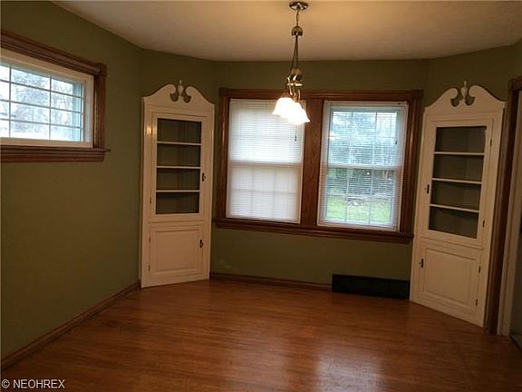 4th image of 18305 Ponciana Ave
