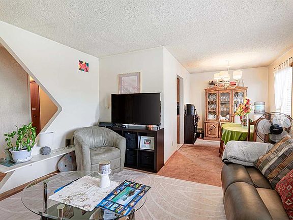 3rd image of 139 Falsby Rd NE