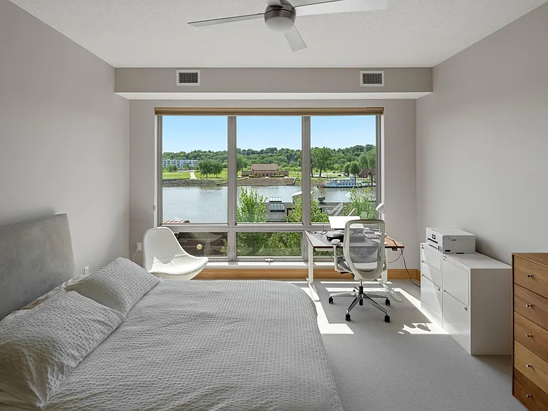 240 Spring St #310 — Photo 20