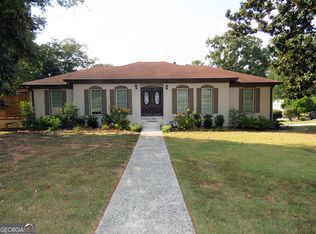 203 Angla Dr SE, Smyrna, GA 30082