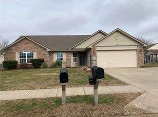 12981 Dellinger Dr, Fishers, IN 46038