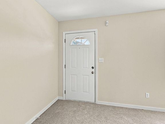 3rd image of 145 4th Ave APT B2