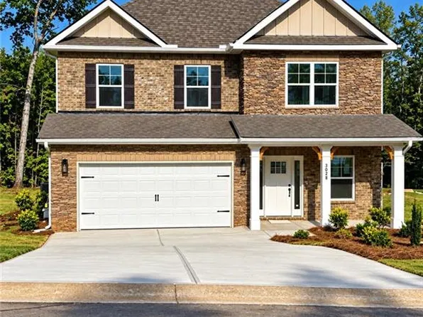 3028 Fairway Dr, Villa Rica, GA 30180