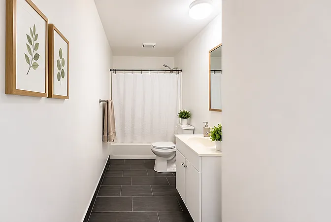 2 bed, 700 sqft, $1,300 — Photo 4