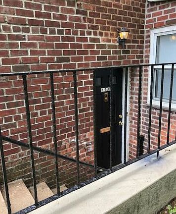 2nd image of 434 Howard Ave APT 1AA
