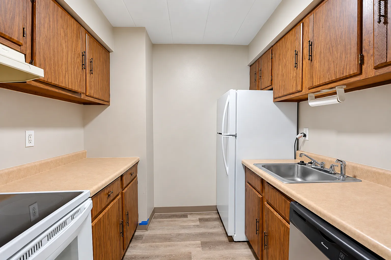 1 bed, 725 sqft, $1,000 — Photo 2