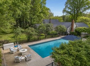 23 Drake Rd, Mendham, NJ 07945