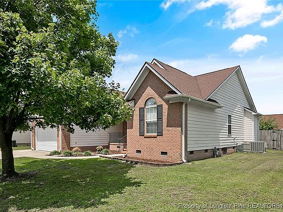 3rd image of 1023 Canter Ln