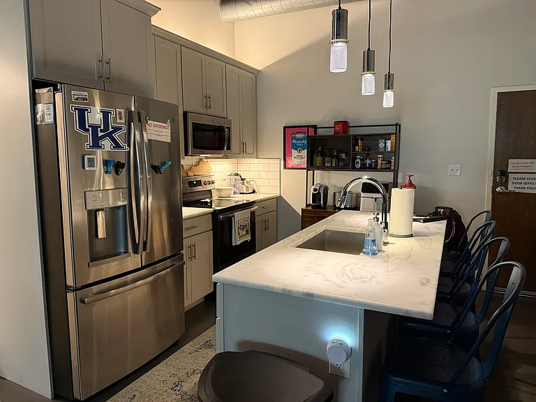 480 Skain St #207 — Photo 6