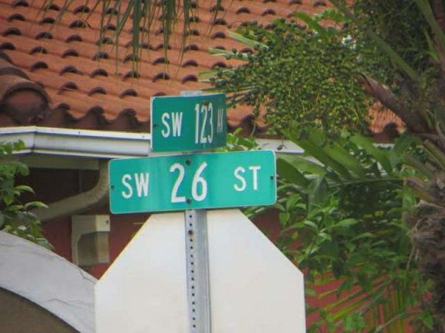 2nd image of 12320 SW 25th Ln