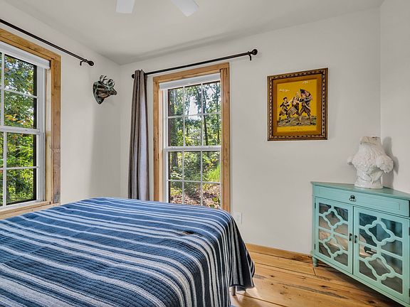 26th image of 550 Tooley Trail Ln
